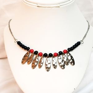 Native American Feathers w/ Bright Red & Black Beads, Ring and Black Earings Set